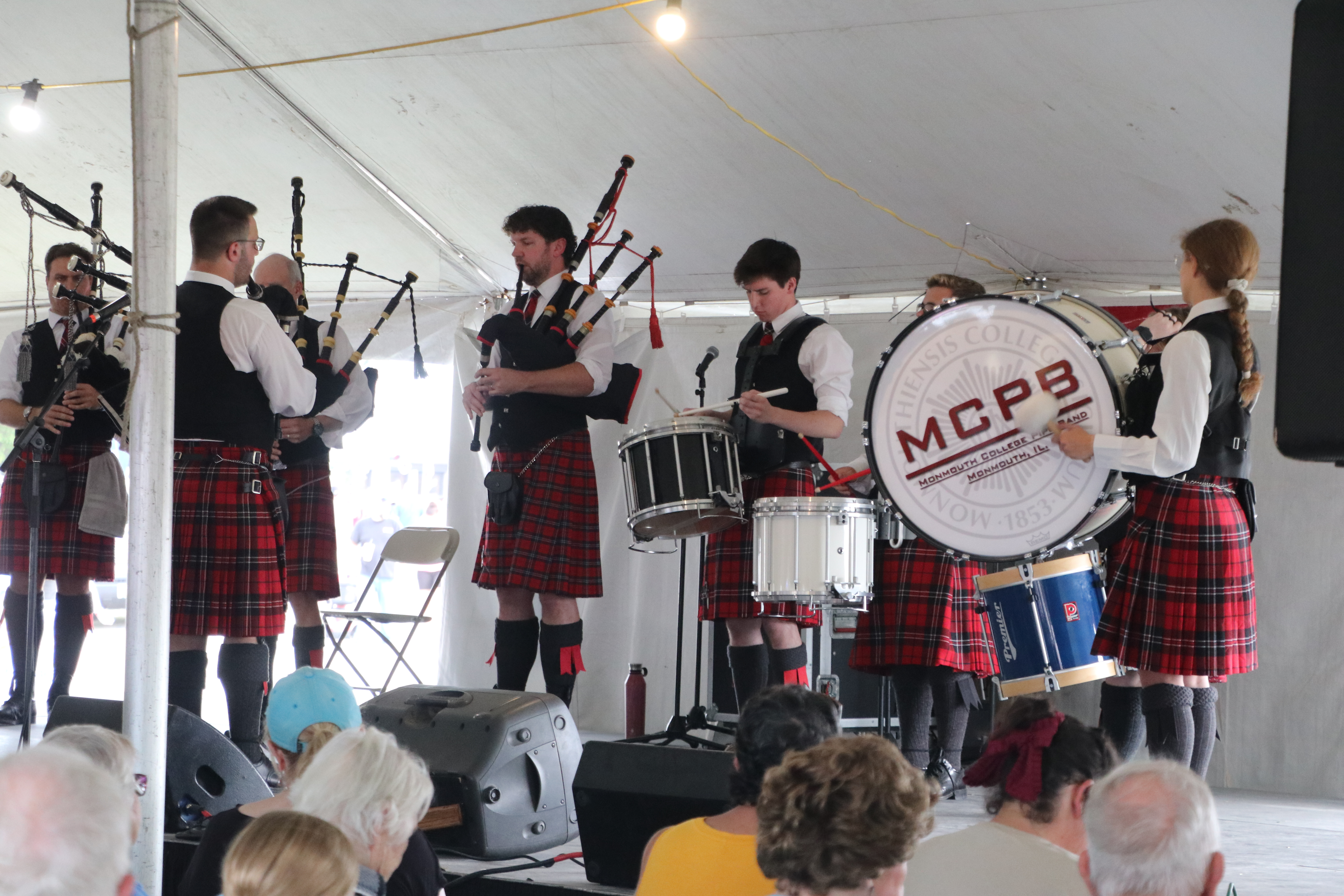Monmouth College Pipe Band